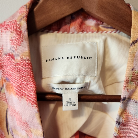 Banana Republic Floral Watercolor Linen Blend Belted Blazer - Picture 4 of 5